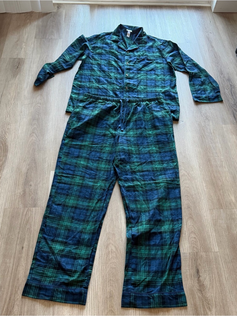 Kids Green & Navy Plaid Pajama Set - Classic Flannel Two-Piece